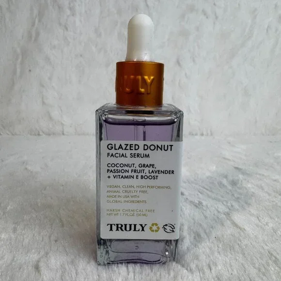 Glazed Donut Facial Serum By Truly Beauty 1.7 fl oz 50ml NWOB - Picture 1 of 4